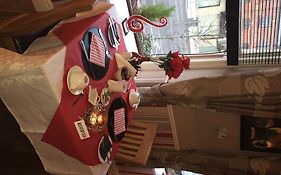 Creedons Traditional Irish Welcome Inn B&B