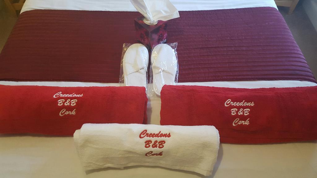 Creedons Traditional Irish Welcome Inn B&B Cork Esterno foto